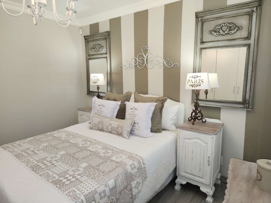 3 Bedroom Property for Sale in Vakansieplaas Western Cape